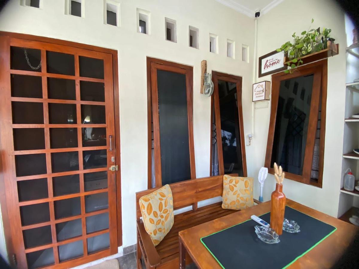 Coliving Jogja Sweet Home Kost Lengkap Di Jogjakarta Εξωτερικό φωτογραφία