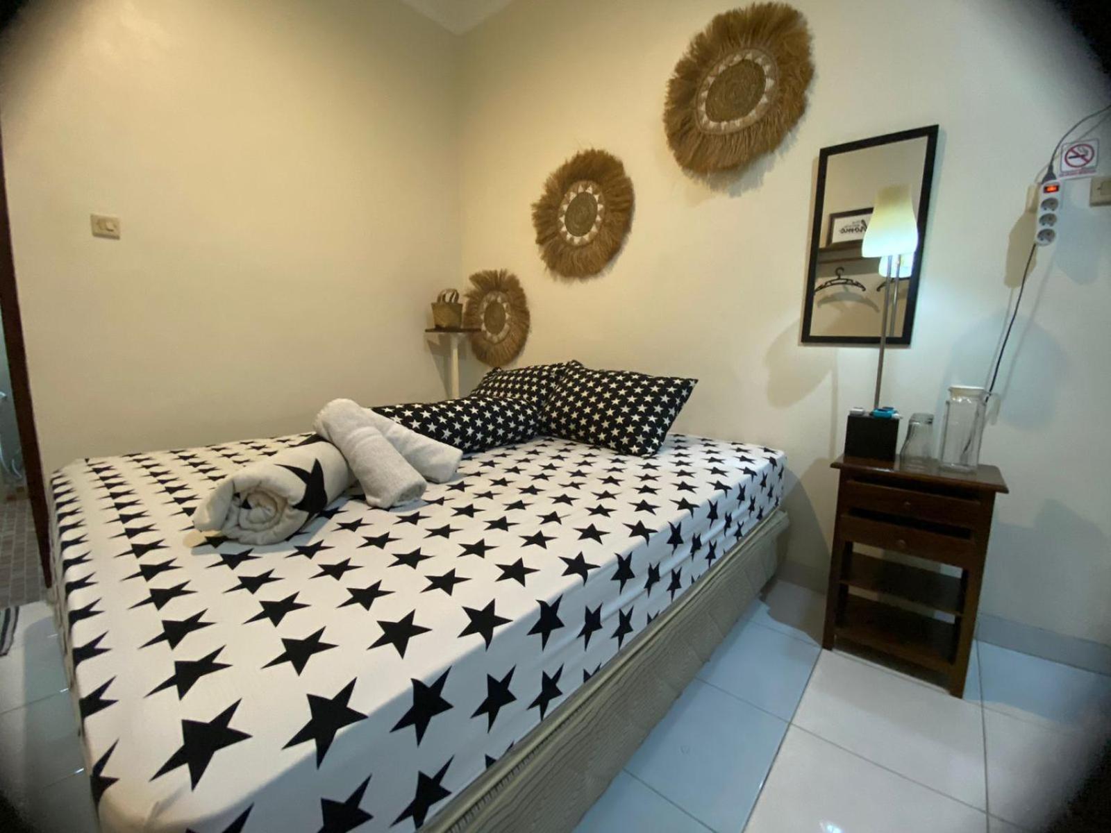 Coliving Jogja Sweet Home Kost Lengkap Di Jogjakarta Δωμάτιο φωτογραφία
