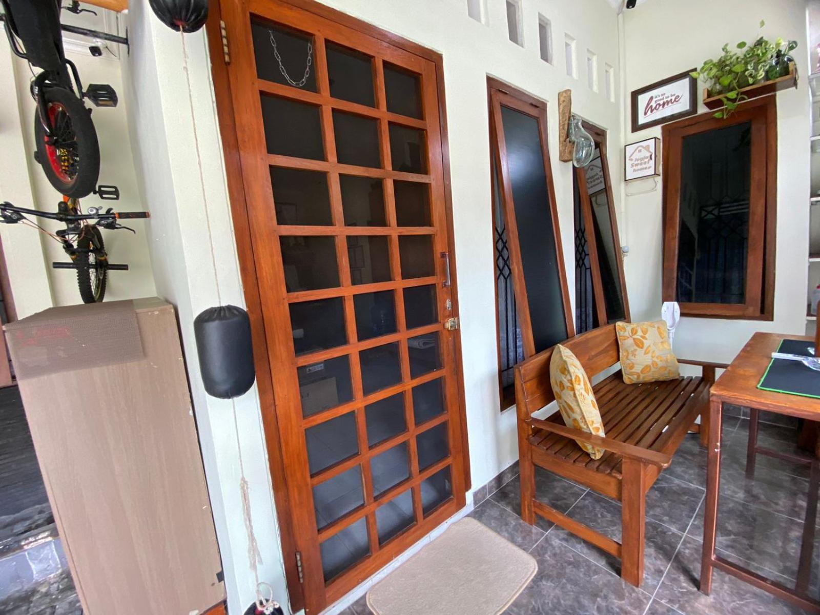 Coliving Jogja Sweet Home Kost Lengkap Di Jogjakarta Εξωτερικό φωτογραφία