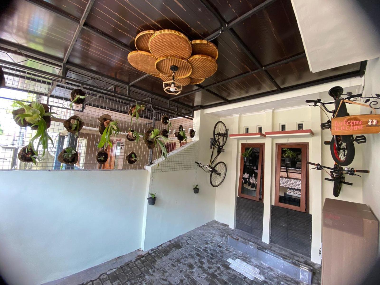 Coliving Jogja Sweet Home Kost Lengkap Di Jogjakarta Εξωτερικό φωτογραφία