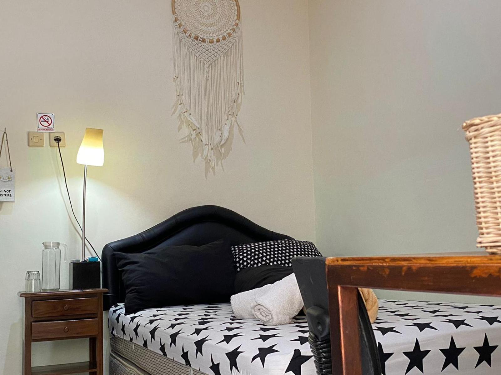 Coliving Jogja Sweet Home Kost Lengkap Di Jogjakarta Δωμάτιο φωτογραφία