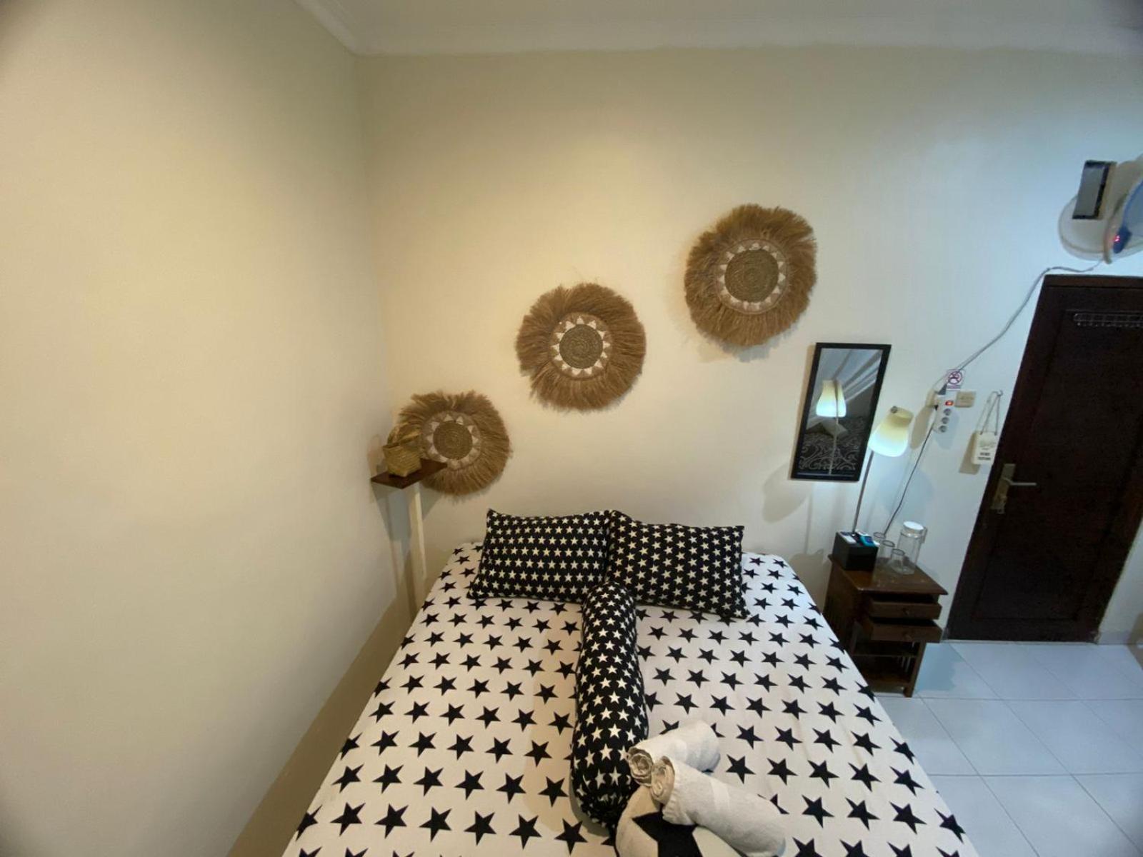 Coliving Jogja Sweet Home Kost Lengkap Di Jogjakarta Δωμάτιο φωτογραφία